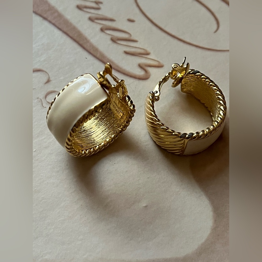 Trifari Gold and Cream Hoop Earrings - Picture 5 of 6